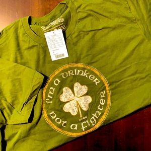 Urban Outfitters Men XL tshirt